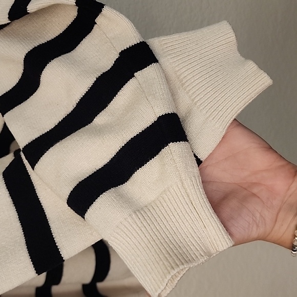 KIRUNDO Striped Knit Turtle Neck Sweater with Metal Shoulder Buttons - Picture 9 of 16